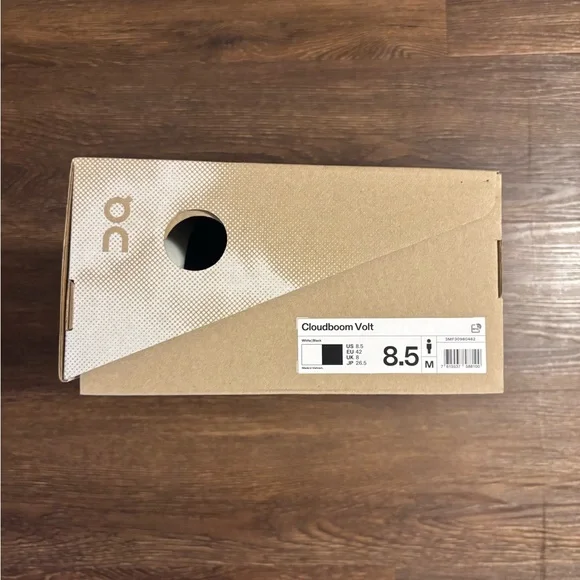 On Cloudboom Volt - Picture 5 of 5